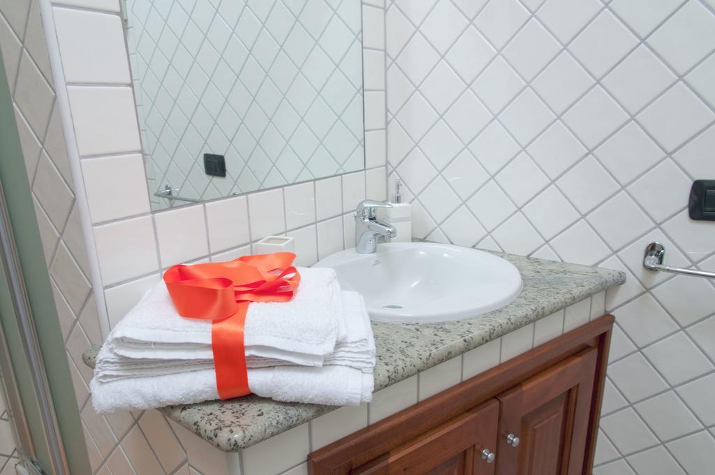 B&B Le Fresie Νουόρο Δωμάτιο φωτογραφία